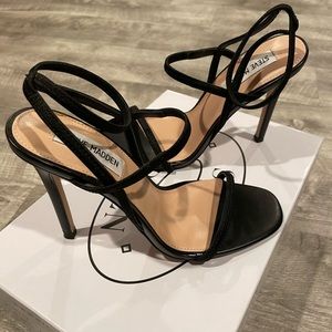 Steve Madden Nectur Stretch Sandal